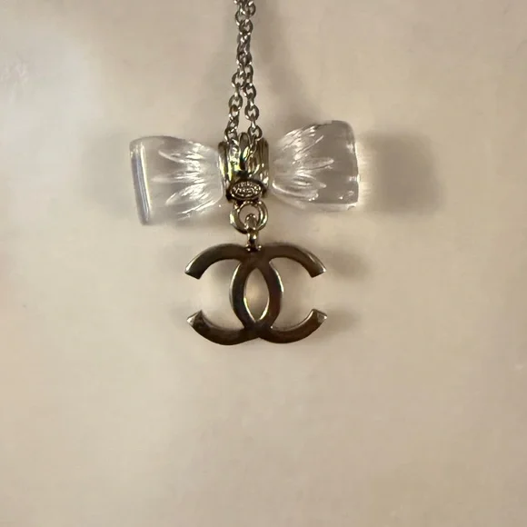 Chanel Bow with Silver CC Charm - Picture 2 of 3